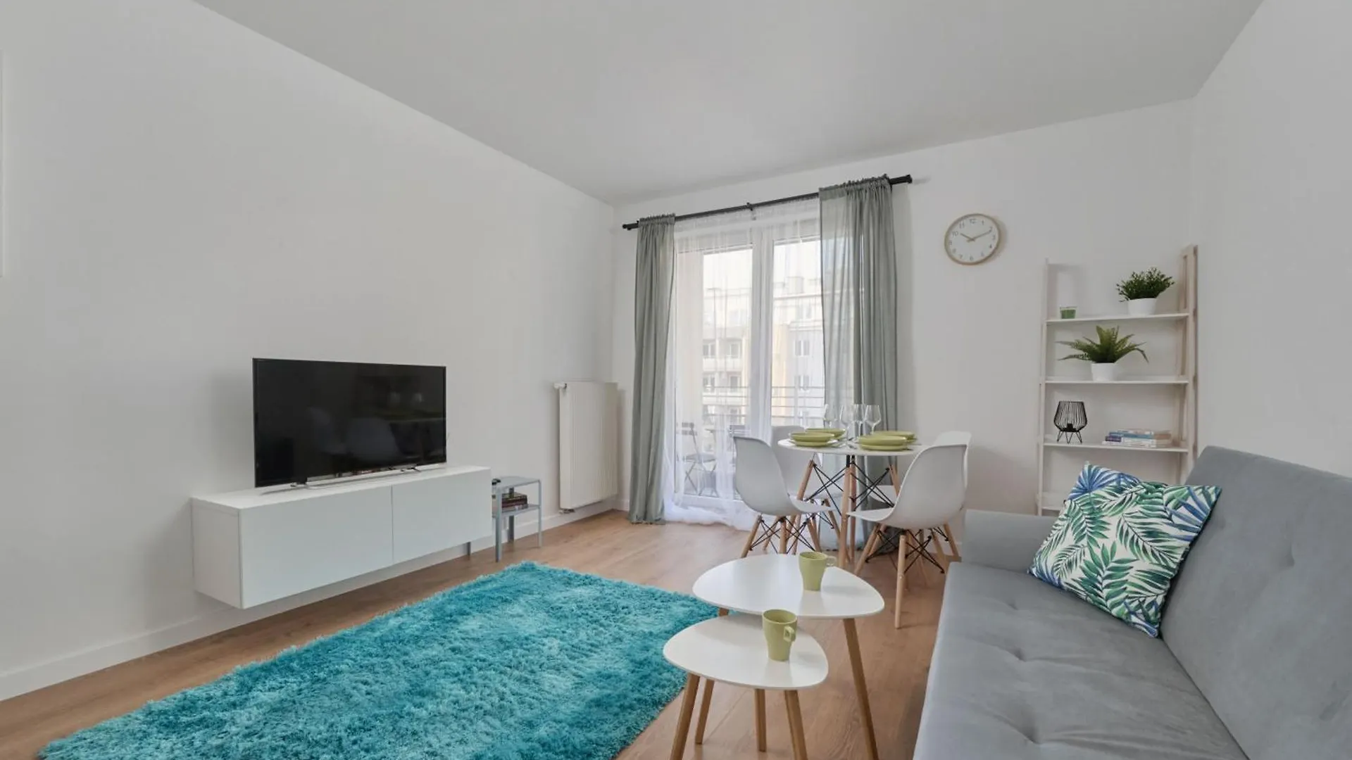 Cozy Apartment Klimasa With Balcony In Wroclaw By Noclegi Renters 0*,